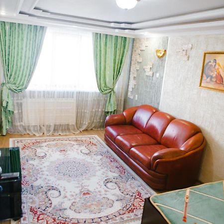 Апартаменты Квартиры посуточно Петропавловск Экстерьер фото